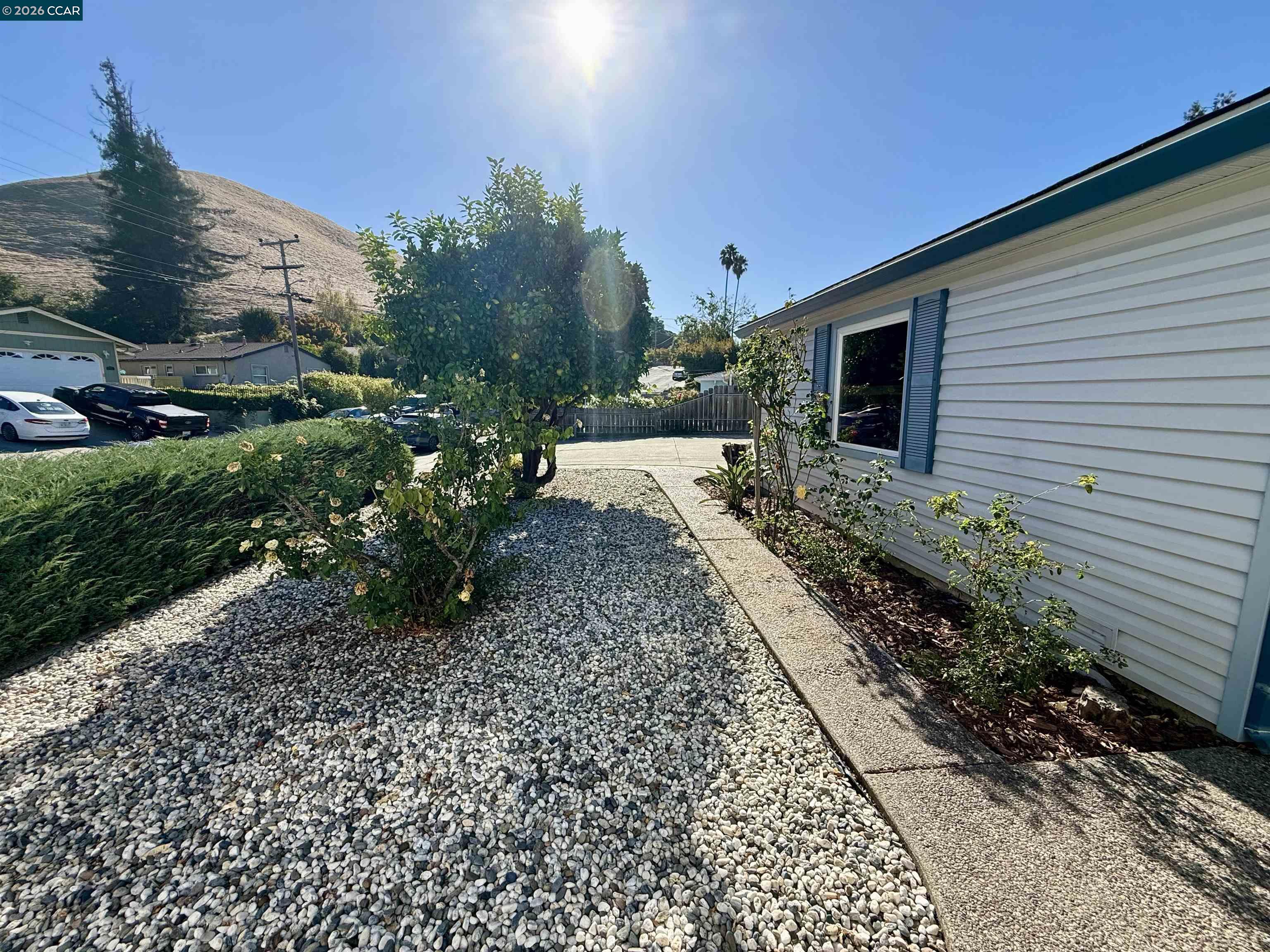 2808 Ruff Avenue Pinole, CA 94564 - Photo 3 of 15 Gallery Image 3