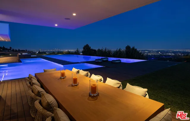 $500,000 | Lawlen Way, Beverly Hills, CA 90210