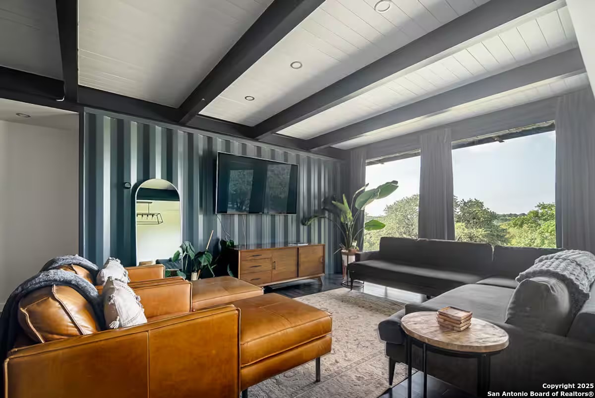 228-232 Spring Road Fredericksburg, TX 78624 - Photo 13 of 82