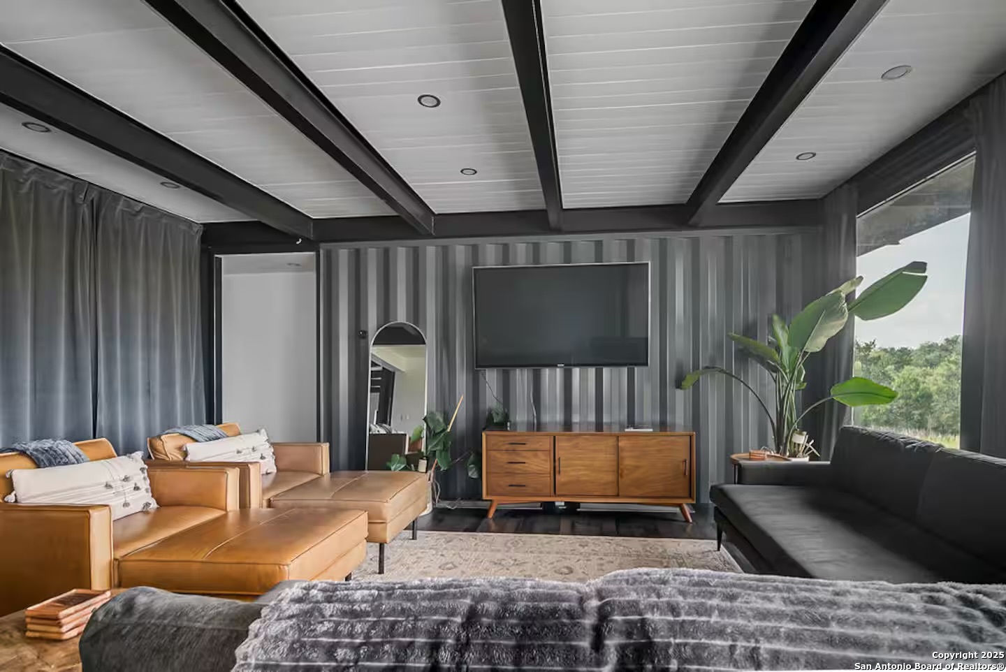 228-232 Spring Road Fredericksburg, TX 78624 - Photo 16 of 82