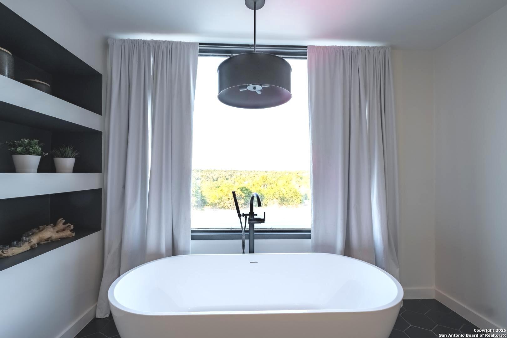 228-232 Spring Road Fredericksburg, TX 78624 - Photo 38 of 82