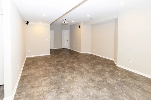 $424,900 | 1307 Longford Lane, Bloomington, IL 61704