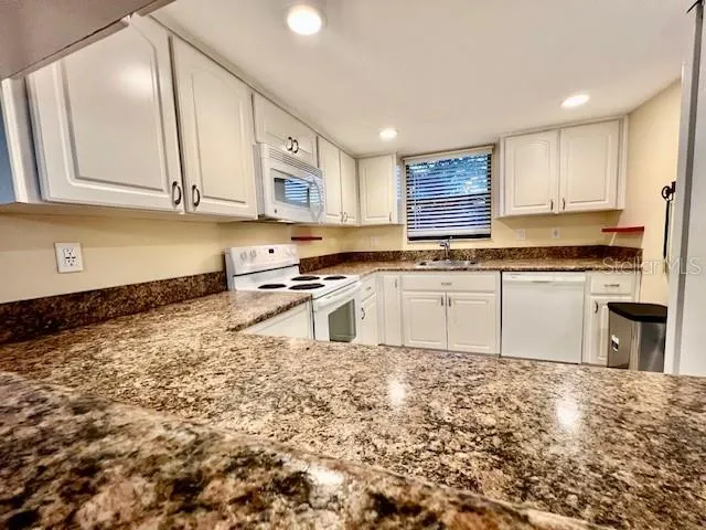 $1,700 | 11536 Baywood Meadows Drive, Unit 3, New Port Richey, FL 34654