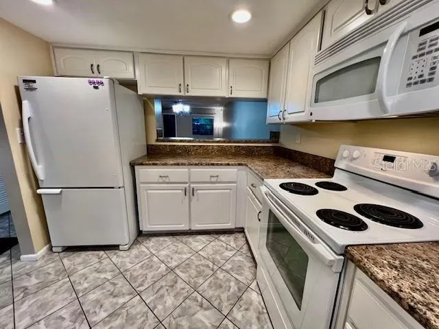 $1,700 | 11536 Baywood Meadows Drive, Unit 3, New Port Richey, FL 34654