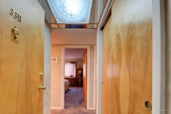 $88,000 | 940 Holbrook Road, Unit 33B, Homewood, IL 60430