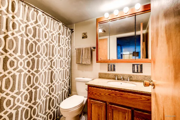 $88,000 | 940 Holbrook Road, Unit 33B, Homewood, IL 60430