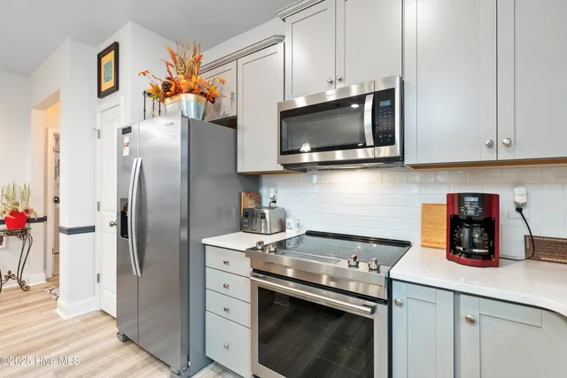 $449,900 | 9410 Barnstormer Drive, Carolina Shores, NC 28467