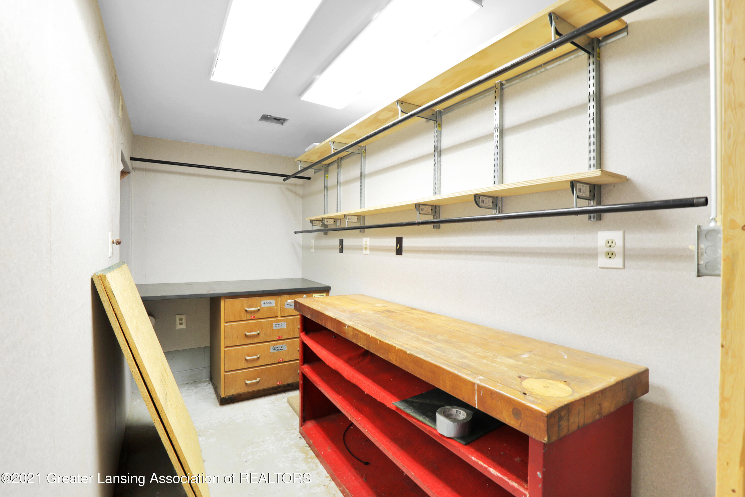 8157 Hunter Road Bath, MI 48808 - Photo 36 of 43 Workshop