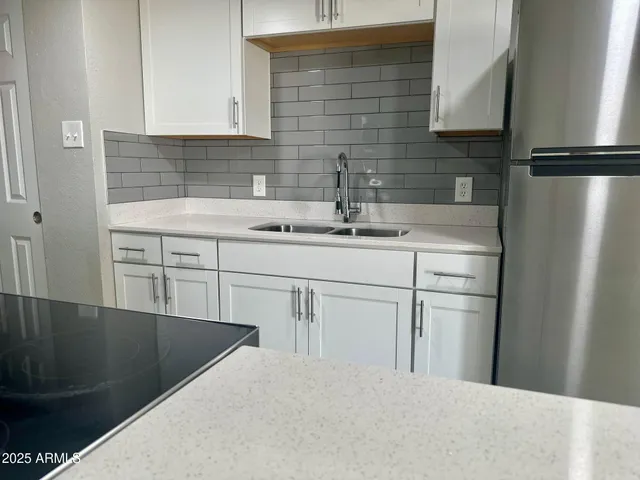 $995 | 16801 North 26th Street, Unit 20, Phoenix, AZ 85032