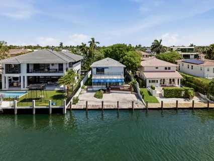 $2,495,000 | 1708 Southeast 11th Street, Fort Lauderdale, FL 33316