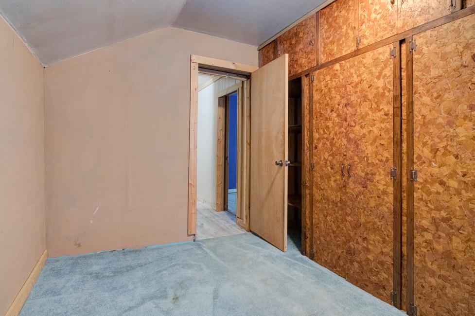 1031 Spruce Street Marinette, WI 54143 - Photo 29 of 37