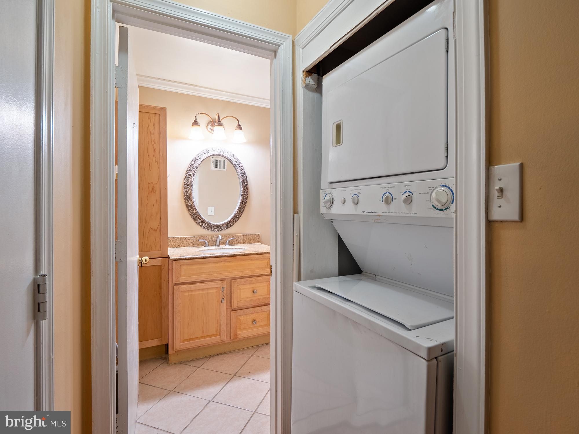 8110 Colony Point Road, Unit 217 Springfield, VA 22152 - Photo 15 of 21 Gallery Image 15