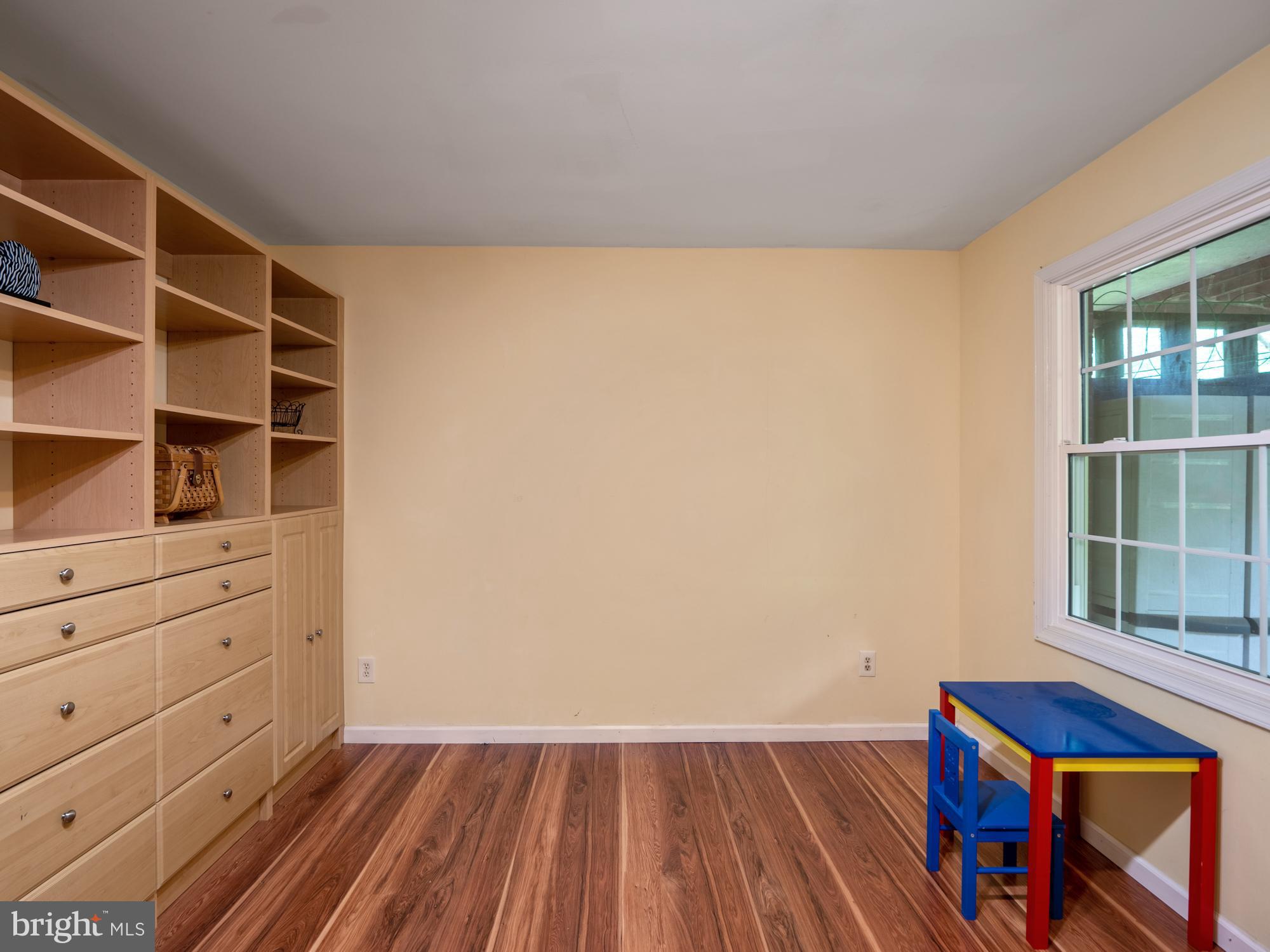 8110 Colony Point Road, Unit 217 Springfield, VA 22152 - Photo 16 of 21 Gallery Image 16