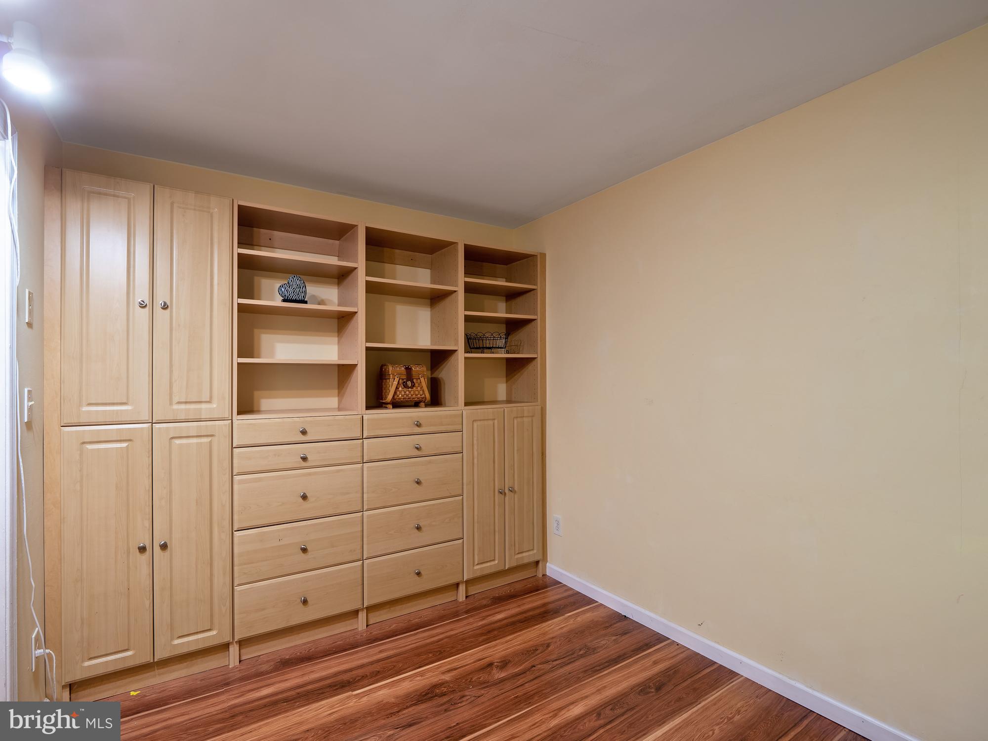 8110 Colony Point Road, Unit 217 Springfield, VA 22152 - Photo 17 of 21 Gallery Image 17