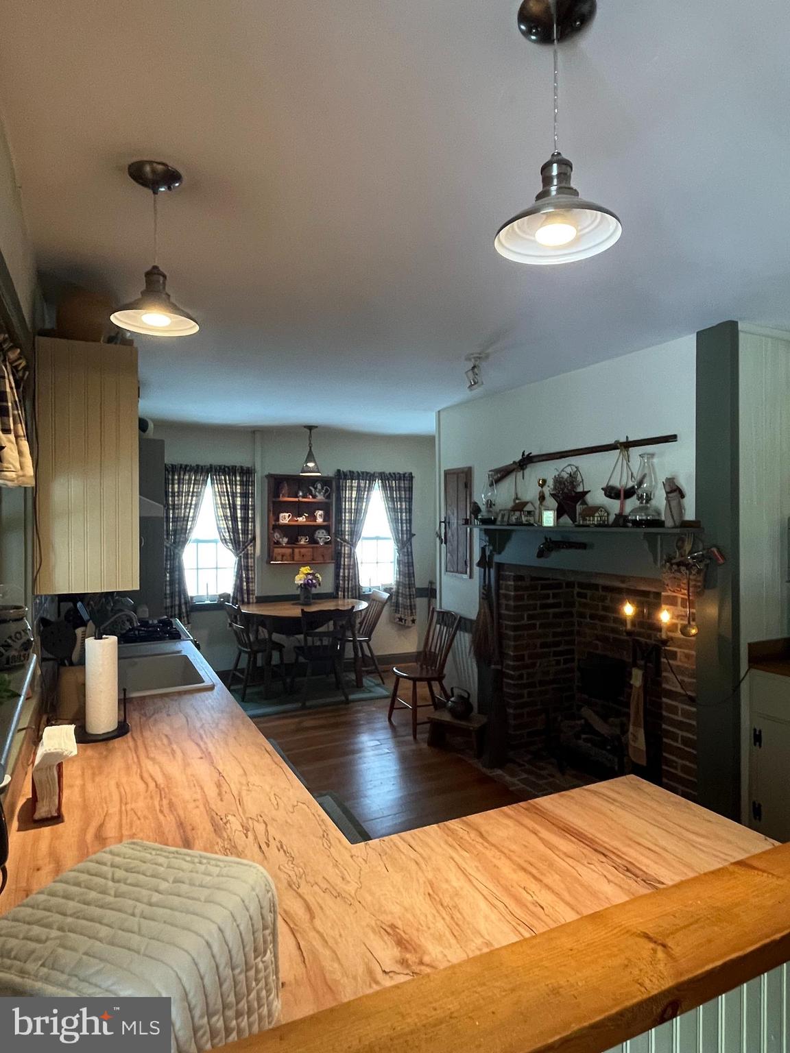 3454 Uniontown Road Westminster, MD 21158 - Photo 17 of 57 Country Kitchen