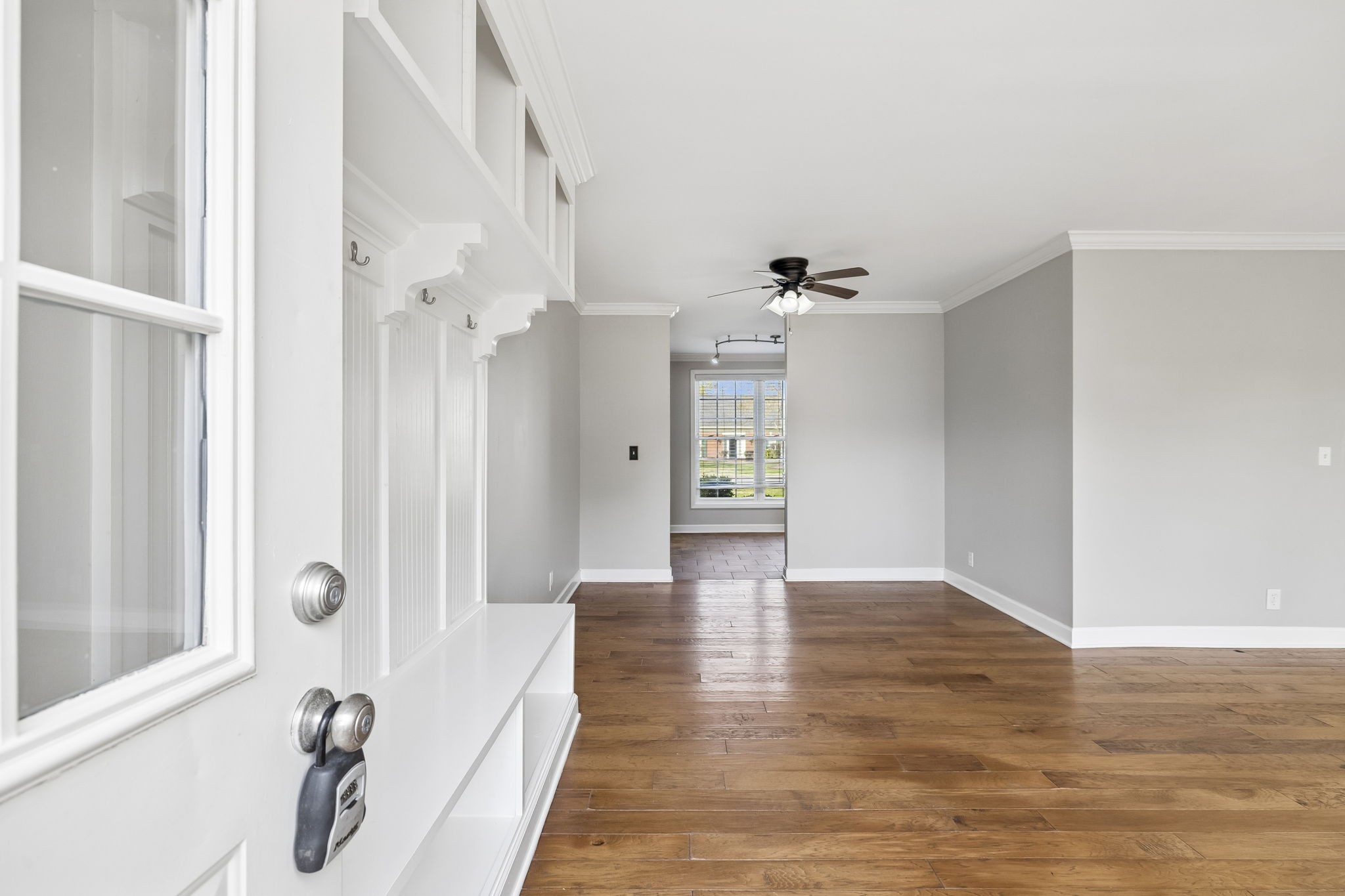 1075 General George Patton Road Nashville, TN 37221 - Photo 2 of 32