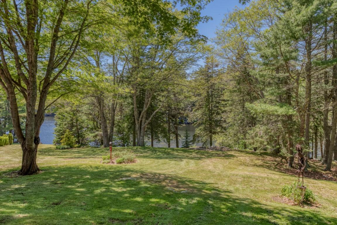 26 Logan Road Boothbay Harbor, ME 04575 - Photo 15 of 30 15. 26LoganRd-2667