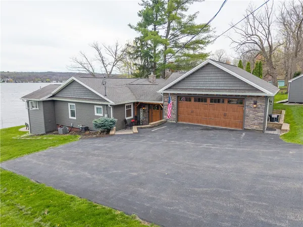 $999,000 | 4601 West Lake Road, Geneseo, NY 14454