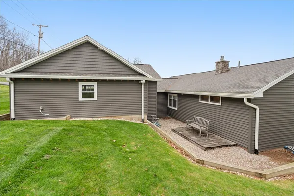$999,000 | 4601 West Lake Road, Geneseo, NY 14454