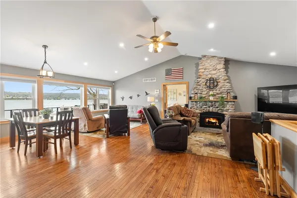 $999,000 | 4601 West Lake Road, Geneseo, NY 14454