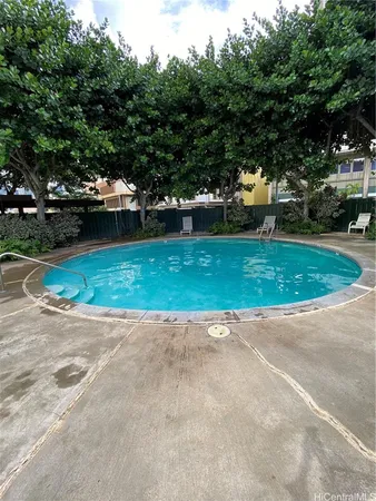 $1,800 | 750 Amana Street, Unit 1602, Honolulu, HI 96814