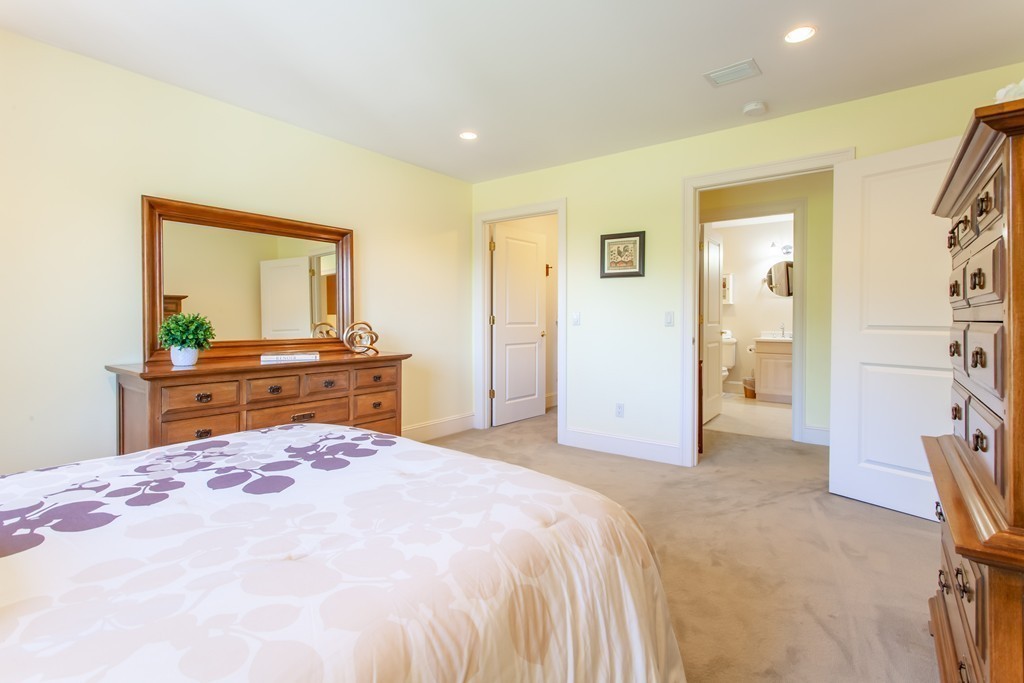 78 Forest Ridge Road, Unit 303 Concord, MA 01742 - Photo 9 of 18 Gallery Image 9