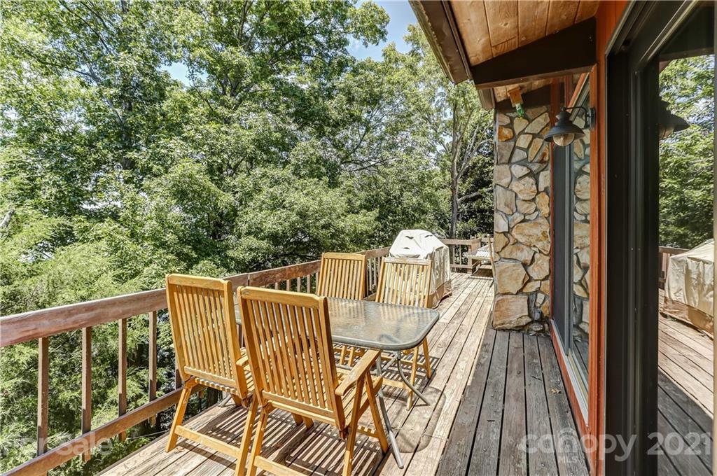 8017 Kiwi Point Tega Cay, SC 29708 - Photo 13 of 43 a view of balcony with furniture