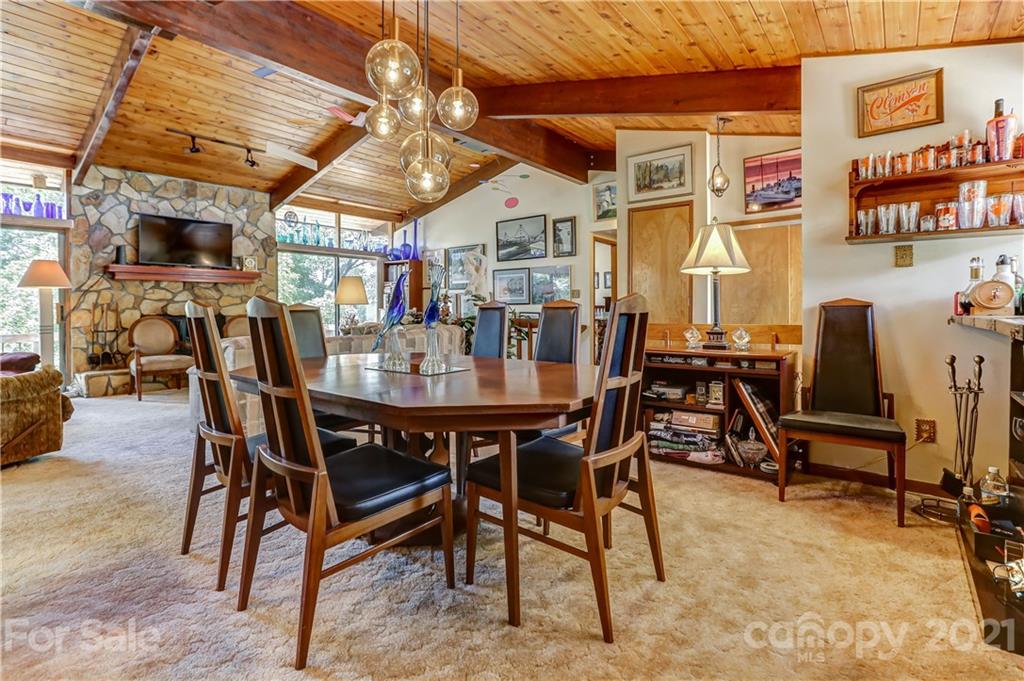 8017 Kiwi Point Tega Cay, SC 29708 - Photo 5 of 43 a view of a dining room with furniture