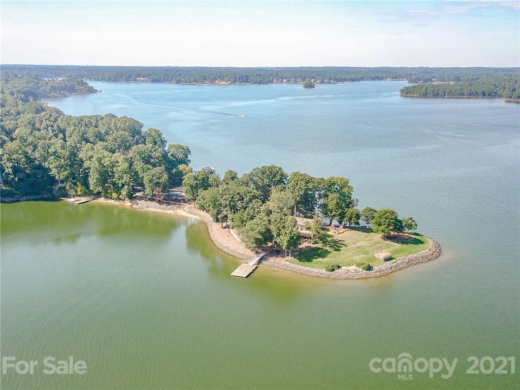 8017 Kiwi Point Tega Cay, SC 29708 - Photo 43 of 43 a view of a lake with a mountain