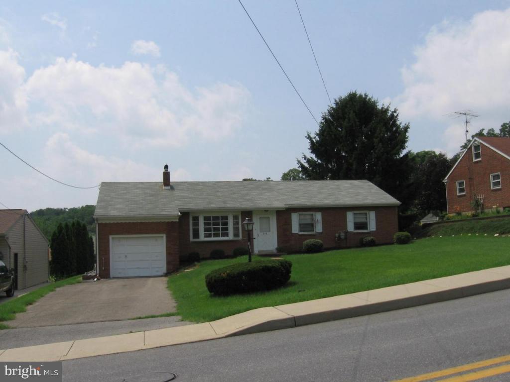 380 Kinderhook Road Columbia, PA 17512 - Photo 1 of 1 Gallery Image 1