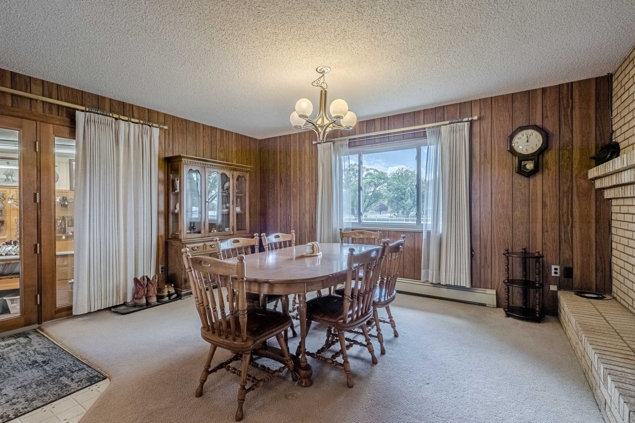 1176-17 17 1/2 Road Fruita, CO 81521 - Photo 30 of 42 a dining room with furniture window and outside view