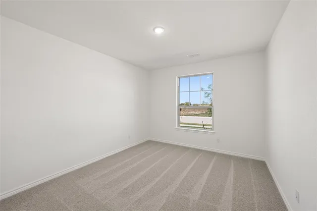 $329,900 | 1905 Mohican Drive, Cleburne, TX 76033