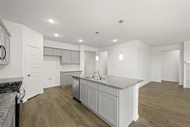 $329,900 | 1905 Mohican Drive, Cleburne, TX 76033