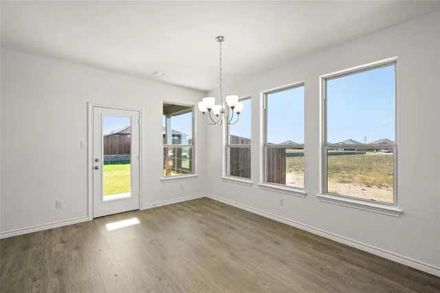 $329,900 | 1905 Mohican Drive, Cleburne, TX 76033