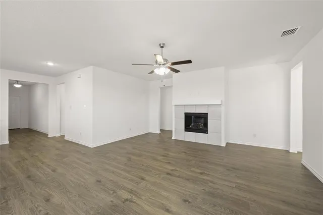 $329,900 | 1905 Mohican Drive, Cleburne, TX 76033