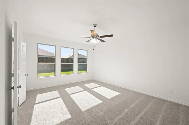 $329,900 | 1905 Mohican Drive, Cleburne, TX 76033