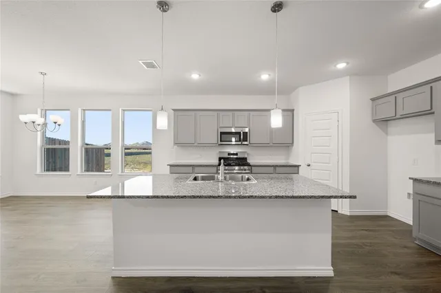 $329,900 | 1905 Mohican Drive, Cleburne, TX 76033