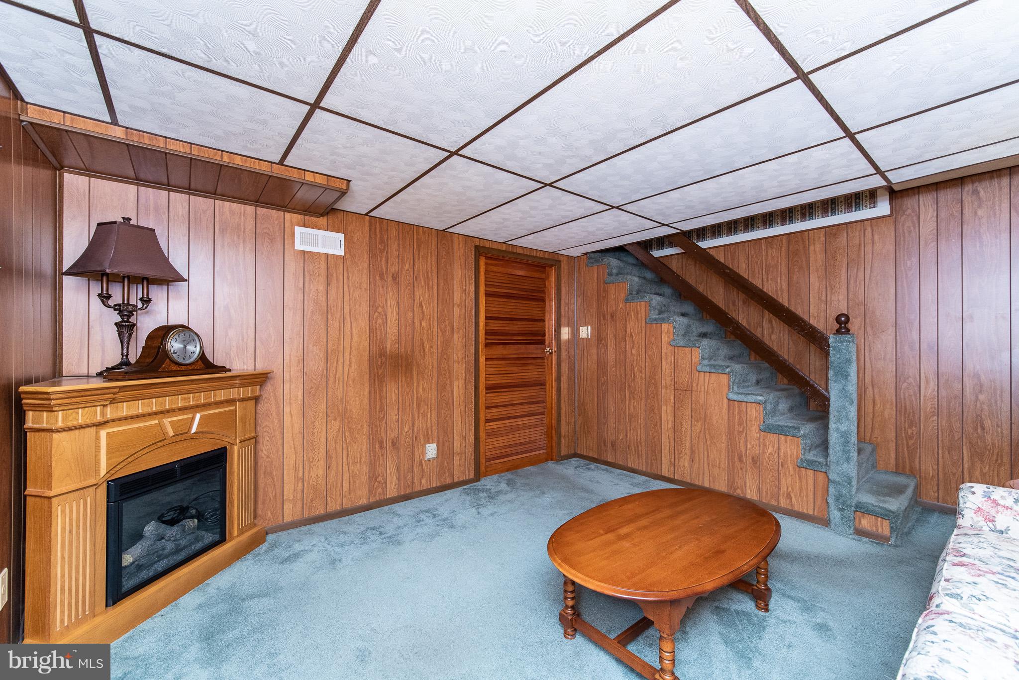 1906 Ormand Road Baltimore, MD 21222 - Photo 24 of 30 Family Room
