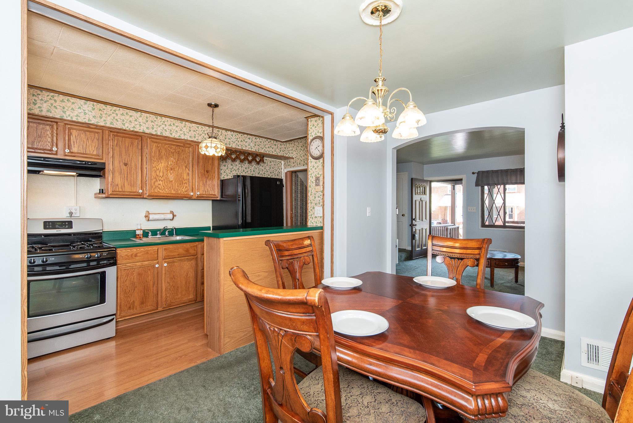 1906 Ormand Road Baltimore, MD 21222 - Photo 8 of 30 Dining Room