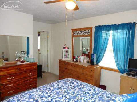 10244 South Duffield Road Montrose, MI 48457 - Photo 14 of 20 20433532-13.JPG