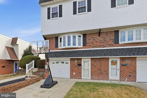 $379,900 | 11119 Templeton Drive, Philadelphia, PA 19154