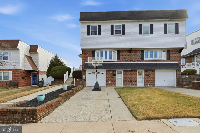 $379,900 | 11119 Templeton Drive, Philadelphia, PA 19154