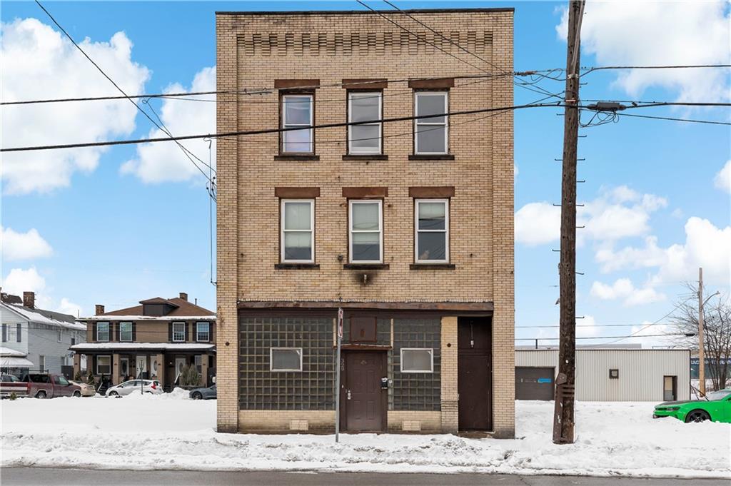 329 14th Street Ambridge, PA 15003 - Photo 1 of 44