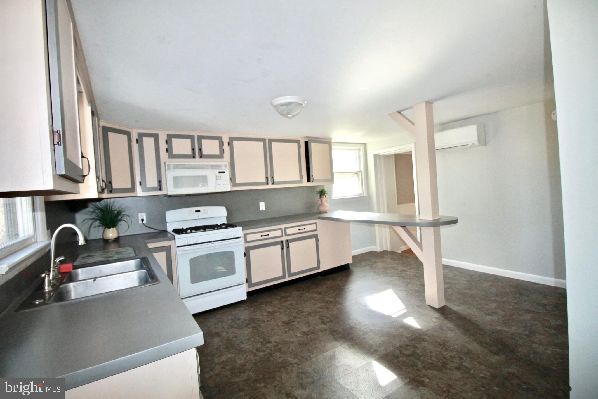 1506 West Trindle Road Carlisle, PA 17015 - Photo 21 of 25 Gallery Image 21