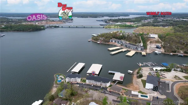 $300,000 | 4935 Robbins Circle, Unit 223, Osage Beach, MO 65065