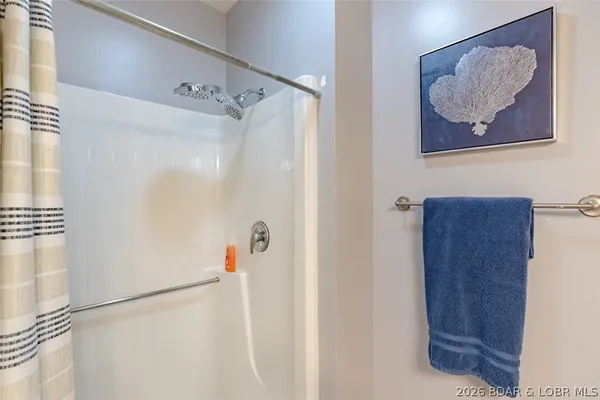 $300,000 | 4935 Robbins Circle, Unit 223, Osage Beach, MO 65065