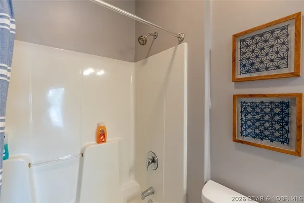 $300,000 | 4935 Robbins Circle, Unit 223, Osage Beach, MO 65065