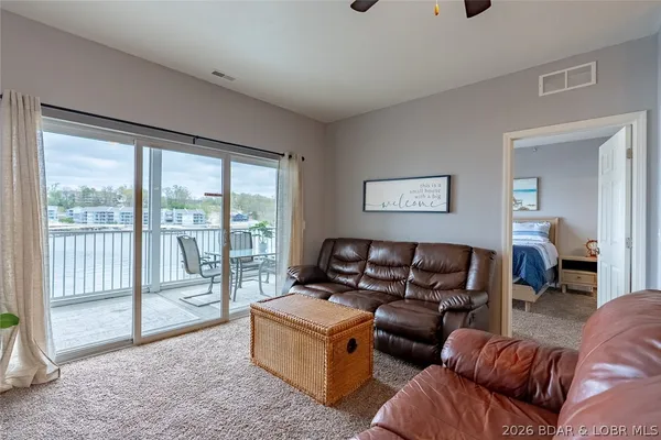 $300,000 | 4935 Robbins Circle, Unit 223, Osage Beach, MO 65065