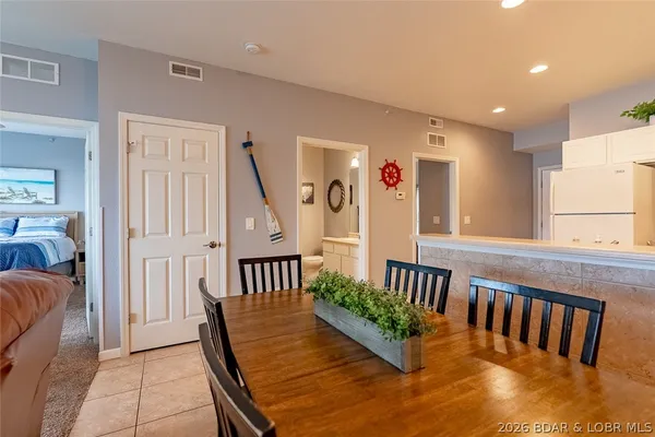 $300,000 | 4935 Robbins Circle, Unit 223, Osage Beach, MO 65065
