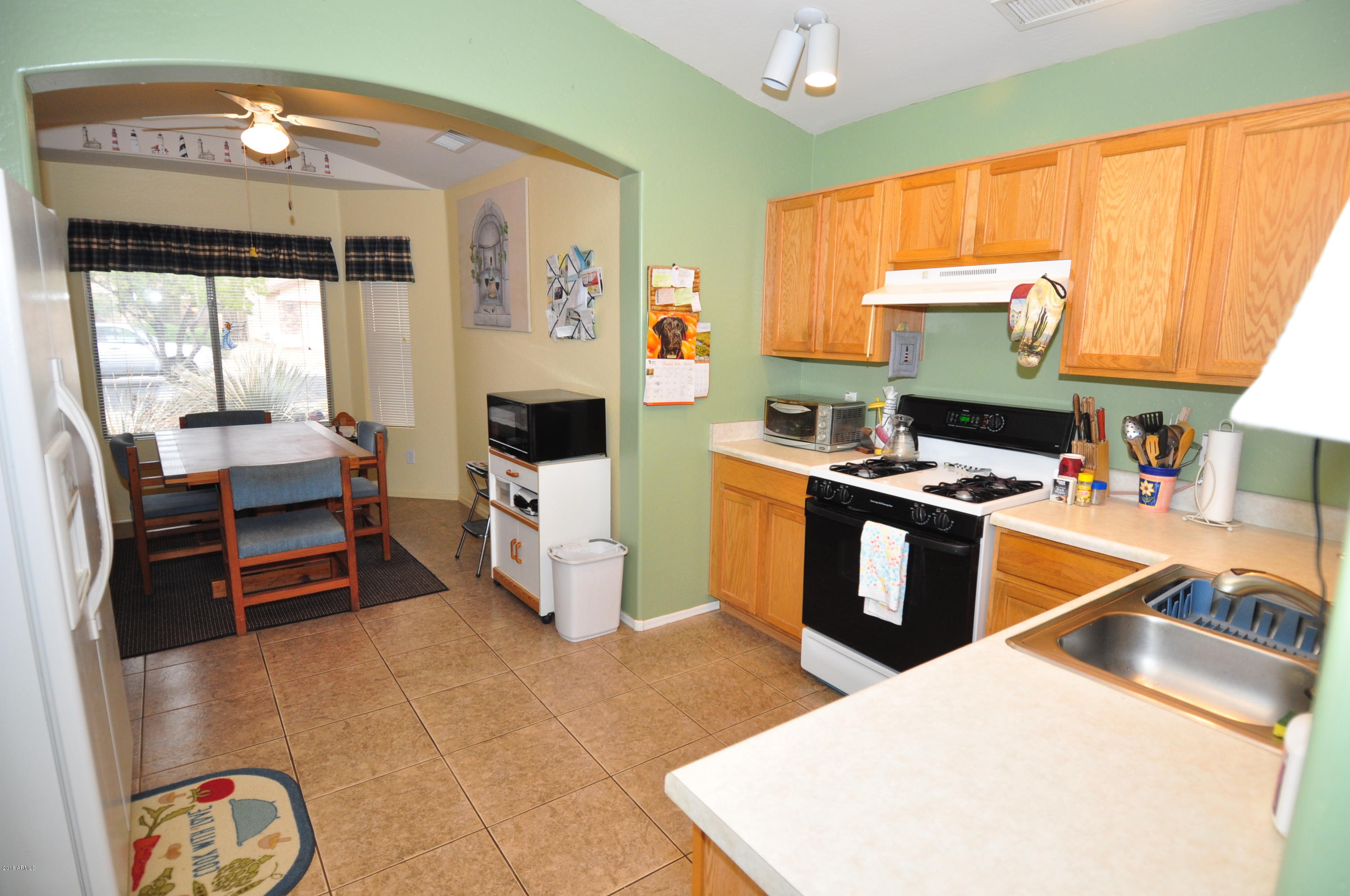 12921 West Bloomfield Road El Mirage, AZ 85335 - Photo 3 of 21 DSC_0071